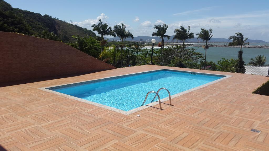 Pousada Cabecudas Em Itajai Sc エクステリア 写真